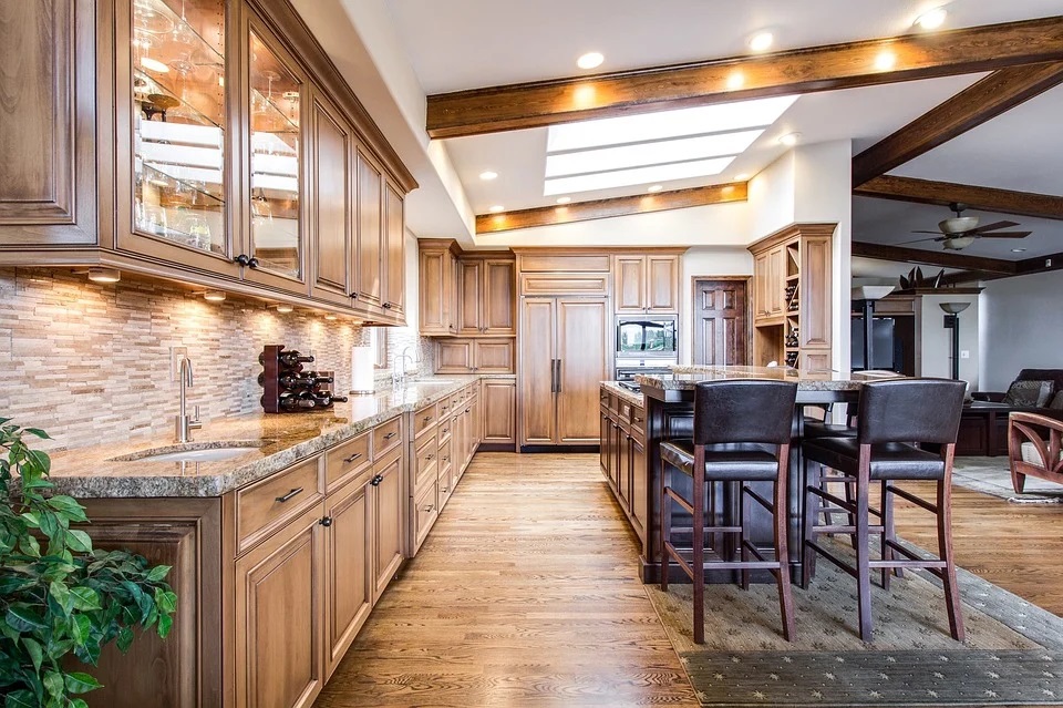 A photo of a beautiful kitchen and countertop